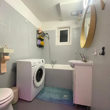 Sweet Spot-ac, Near Metro, Free Wifi, Centre