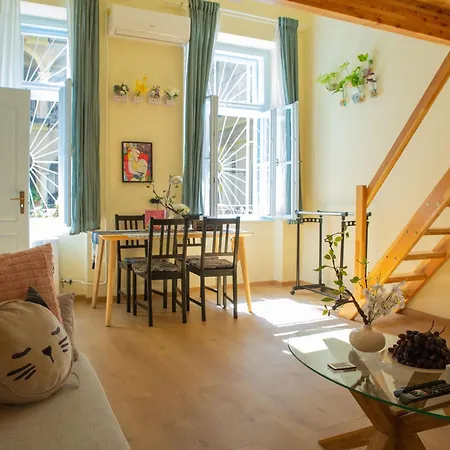 Sweet Spot-ac, Near Metro, Free Wifi, Centre * Budapest