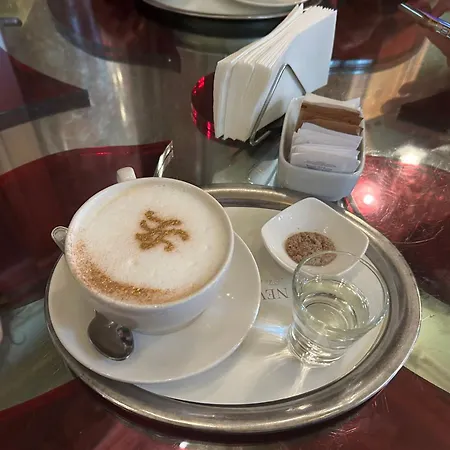 Apartment Sweet Spot-next New York Cafe *